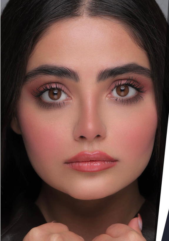 لنز رنگی یونیک