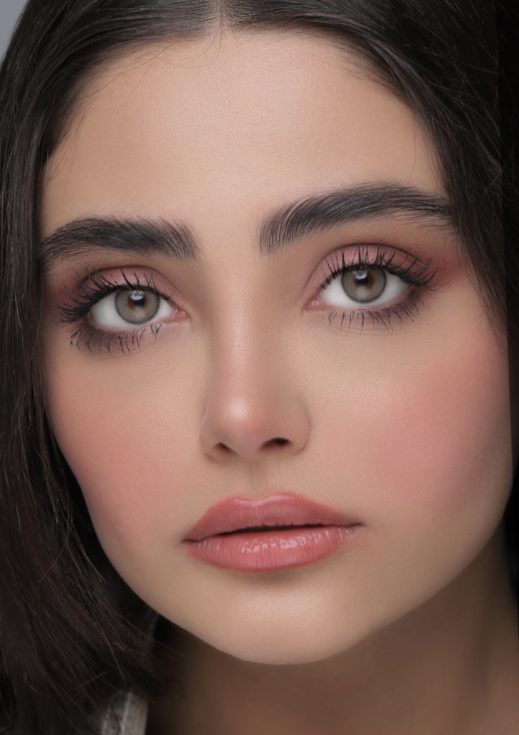 لنز رنگی یونیک
