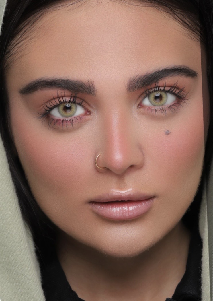 لنز رنگی یونیک