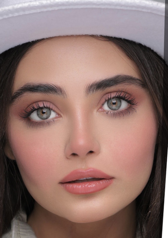 لنز رنگی یونیک