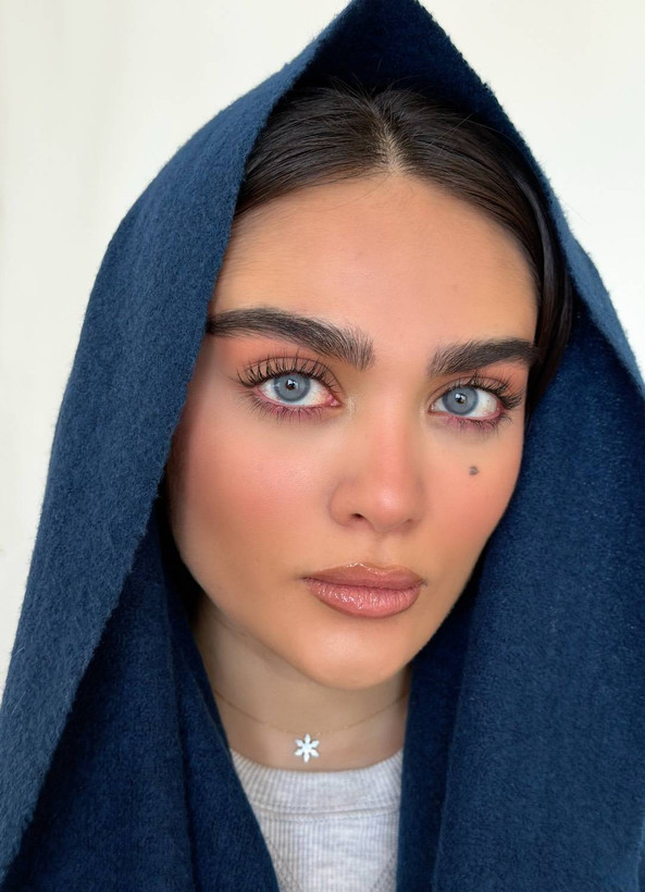 لنز رنگی یونیک