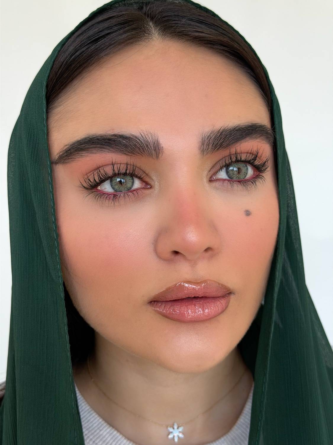 لنز رنگی یونیک